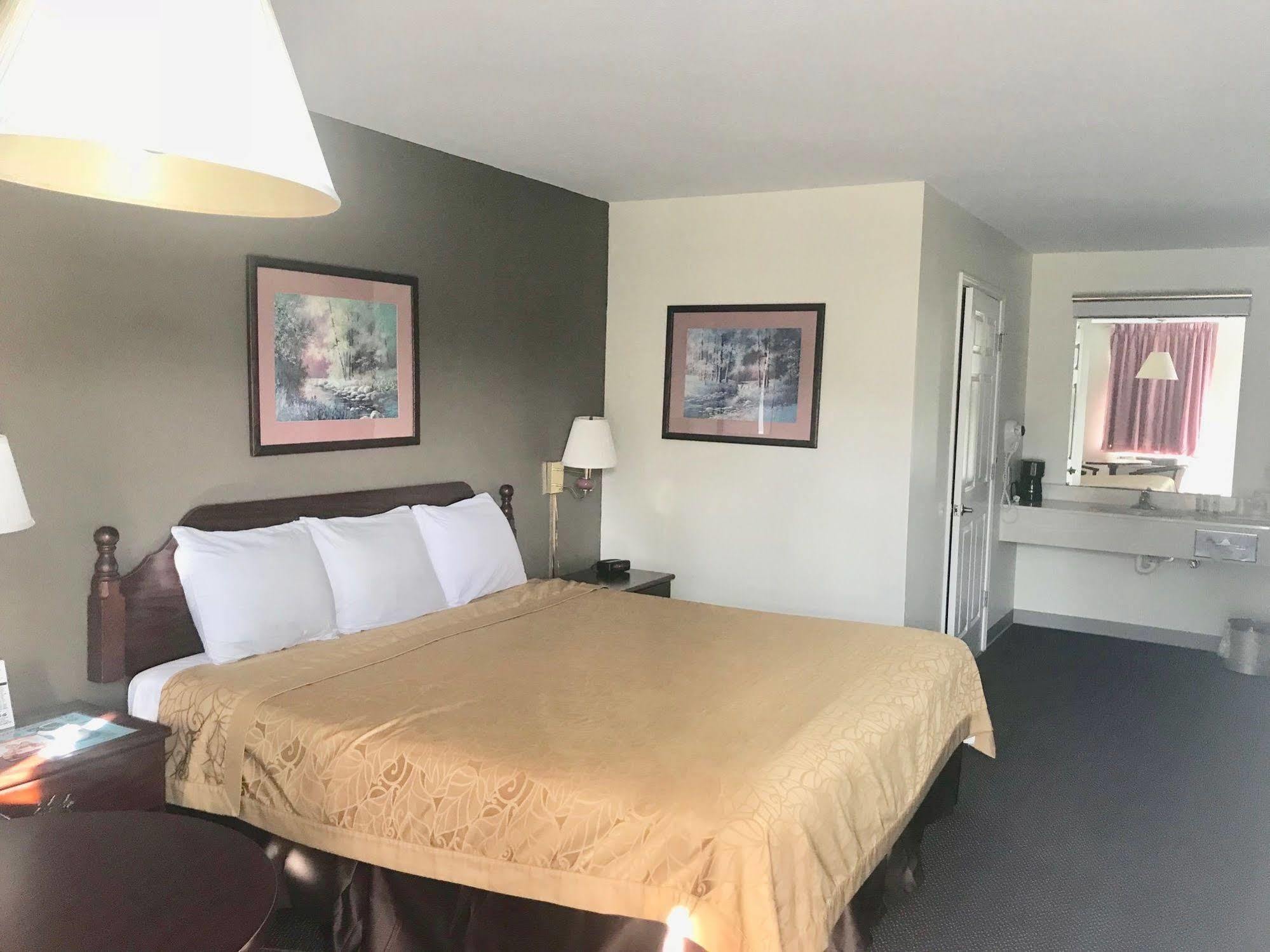 Madison Inn Lodge Fredericktown Extérieur photo